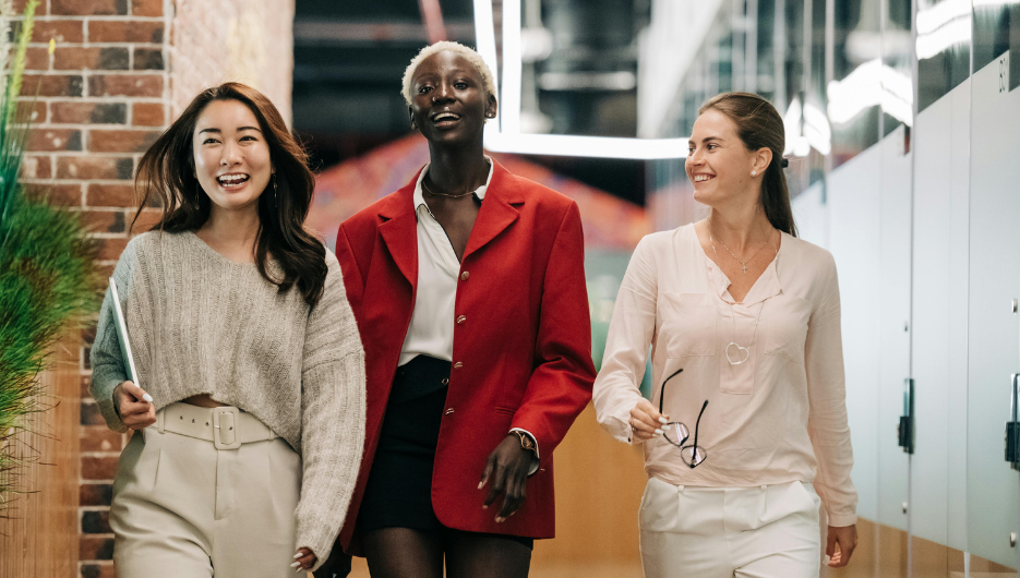 HK-diversity-group-of-women-walking-smiling-935x530px