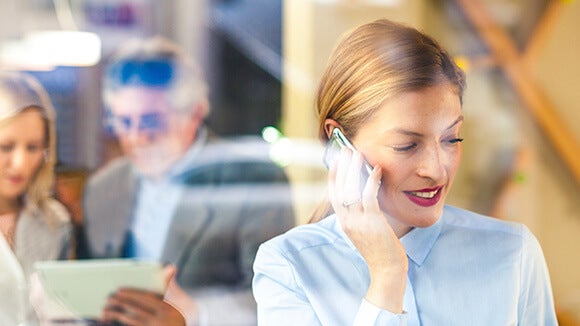 women-on-phone women-on-phone